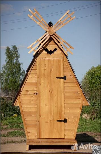 Уличный туалет с установкой