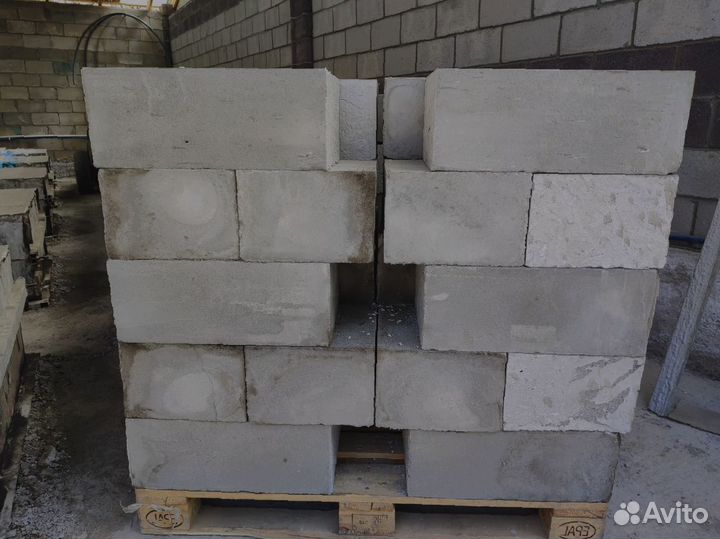 Строительные пенобетонные блоки