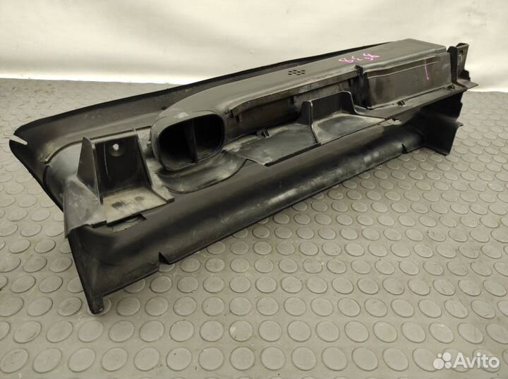 Дефлектор радиатора Volvo V50 MW43 B4204S3 2.0