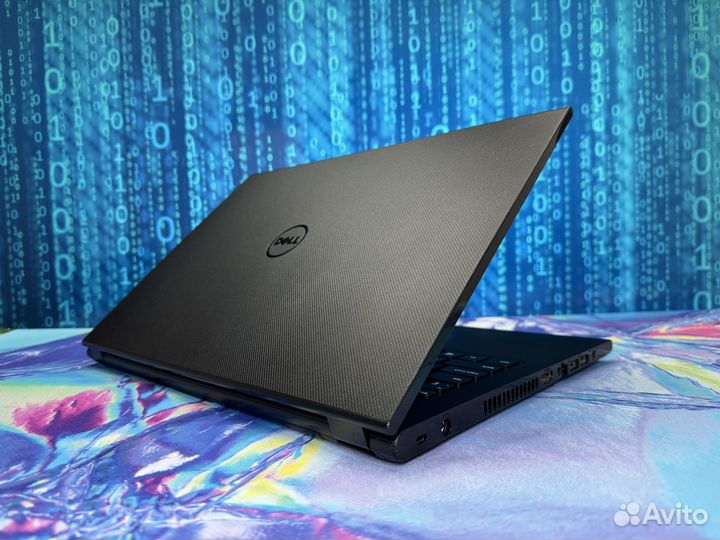 Ноутбук Dell Inspiron / Core i7 / GeForce / 15.6