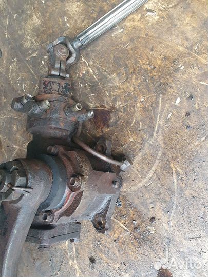 Редуктор рулевой гур маз