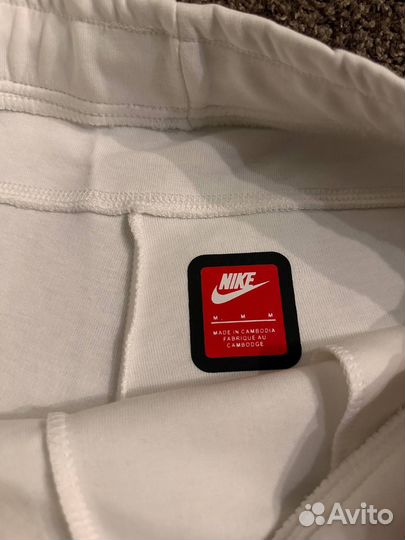 Шорты nike teech fleece