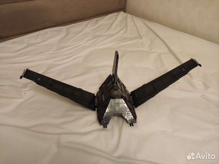 Собранная модель Lego