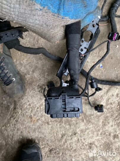 Проводка моторная Skoda Octavia лифтбек А5