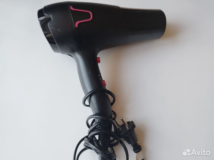 Фен Rowenta с насадками