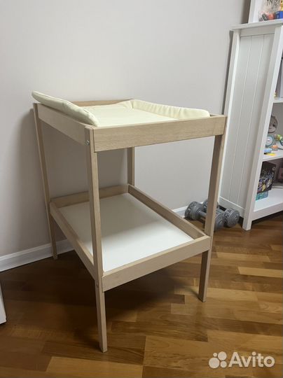 Пеленальный столик IKEA + матрасик