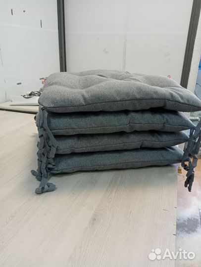 Сидушки на стулья