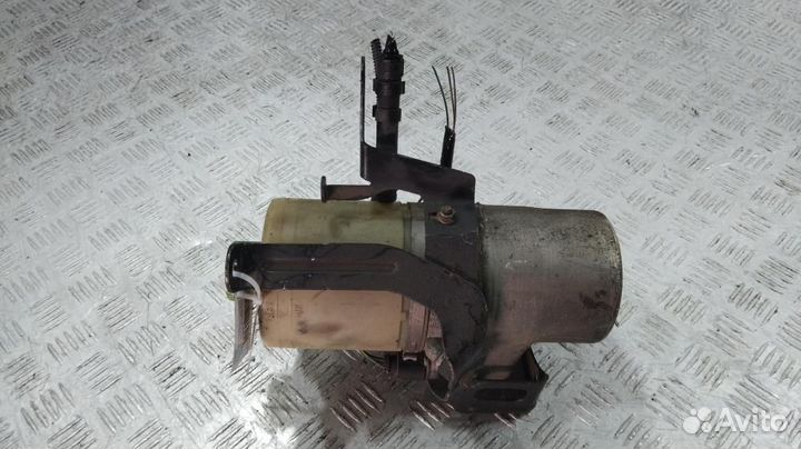 Насос эур 6Q0423156M Volkswagen Polo (2001-2009)