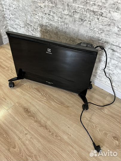 Конвектор electrolux