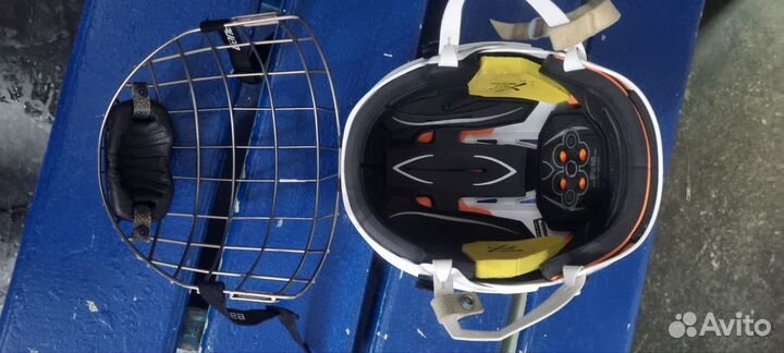 Шлем хоккейный взрослый