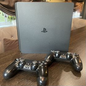 Sony playstation 4 slim