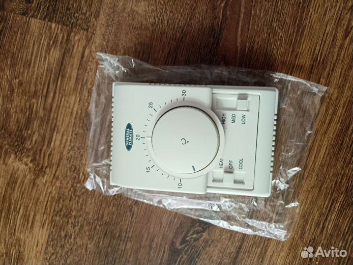 Пульт настенный