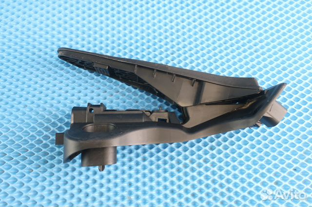 Педаль газа VW Golf 6 1K1721503BA