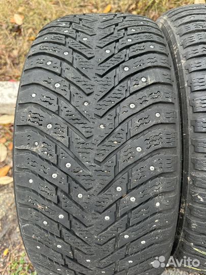 Nokian Tyres Hakkapeliitta 8 225/50 R17 98T