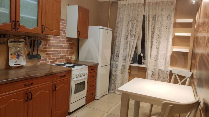 1-к. квартира, 40 м², 9/10 эт.