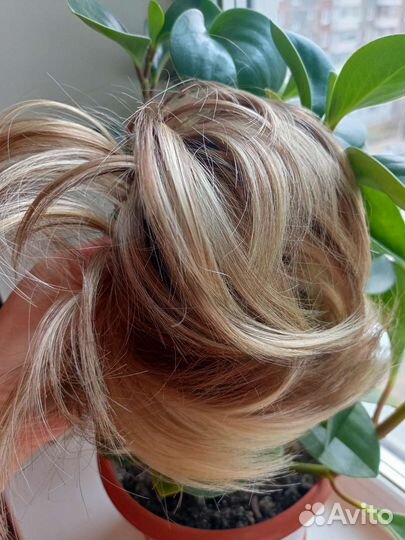 Шиньон,хвост на крабе