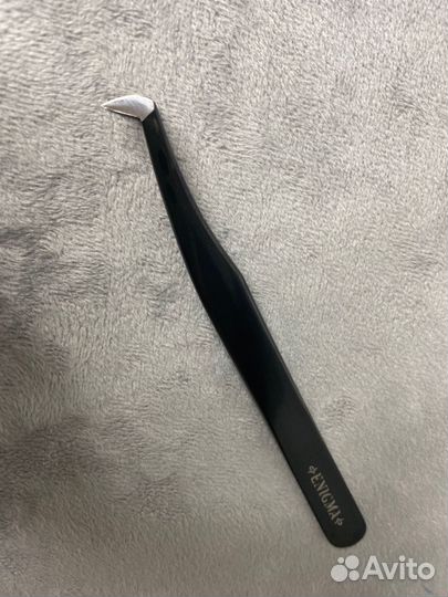 Пинцет для наращивания ресниц