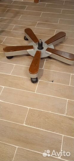 Основание/крестовина для кресла