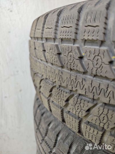 Toyo Observe GSi-5 205/60 R16 92Q