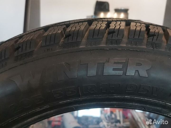 Tigar Winter 205/55 R17 95V