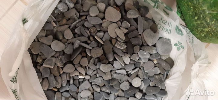 Галька, грунт