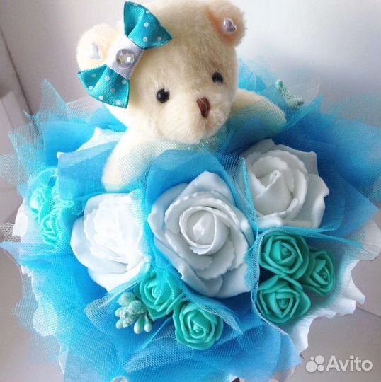 Букет из мишкой