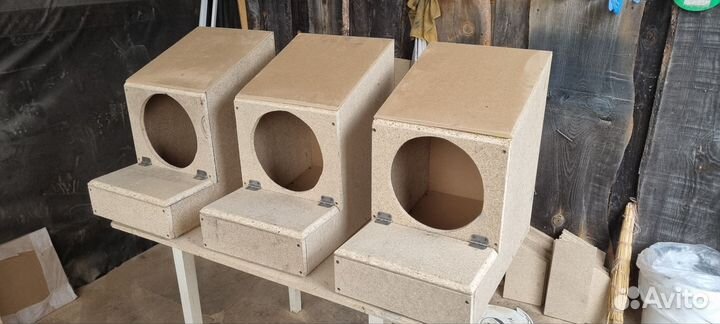 Гнездо для кур с яйцесборником