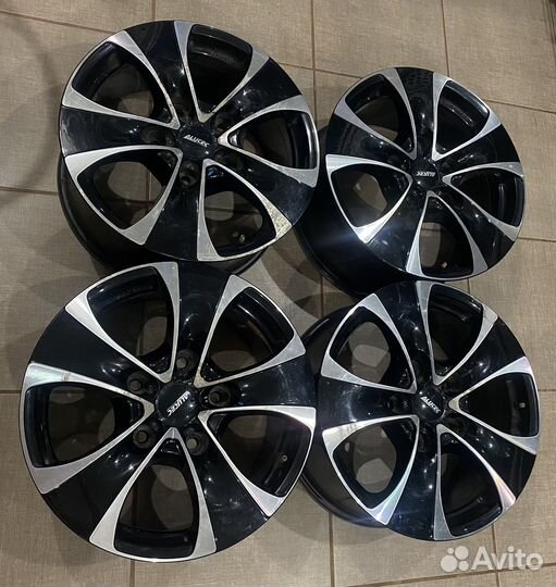 Литые диски Toyota Lexus