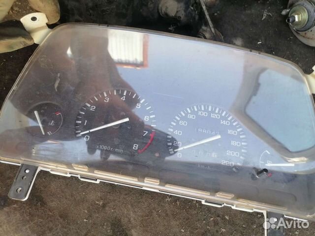 Щиток приборов ровер 200 97г 2л