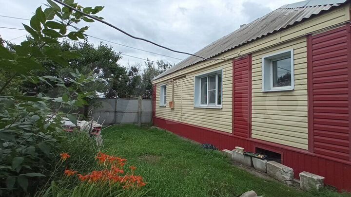 Дом 53,7 м² на участке 9,7 сот.