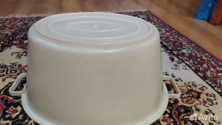 Таз пластиковый