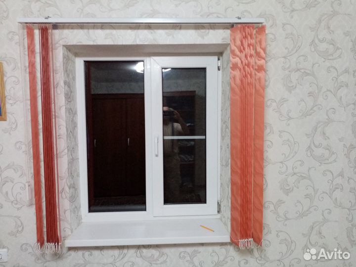 Жалюзи на окно