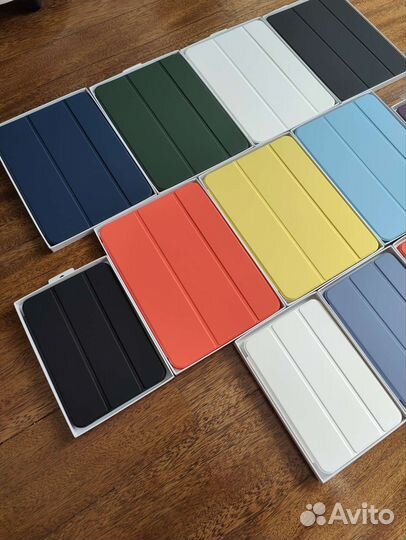 Чехол Smart Folio iPad 10/Pro 11