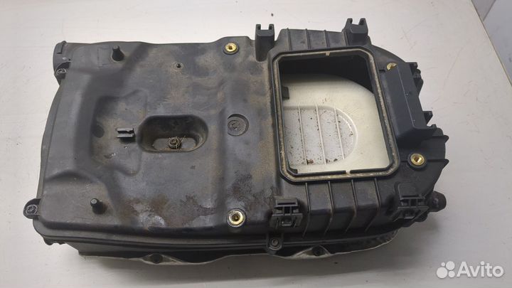 Корпус воздушного фильтра Mercedes E-Coupe C207 2009, 2011