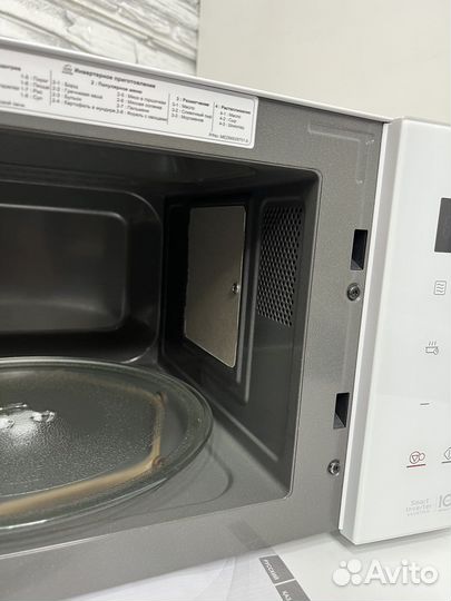 Микроволновая печь LG MS2595GIH
