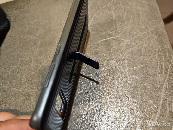 Защитный чехол