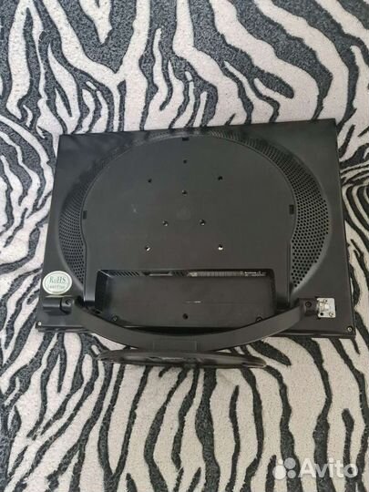 Монитор Shivaki