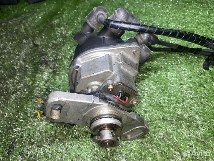 Трамблер SR20DE Nissan Avenir PW10 2210053J02 в сб