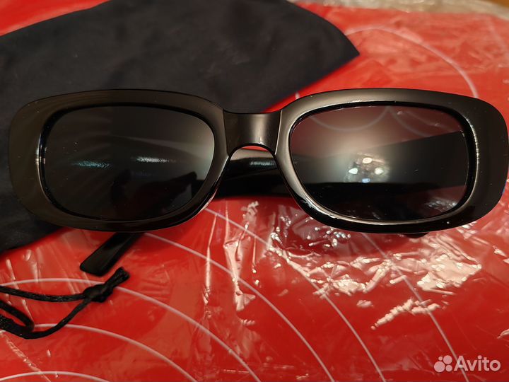 Солнцезащитные очки новые