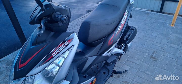 Скутер Grace