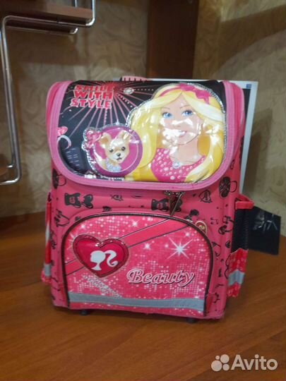 Рюкзак школьный для девочки 2-4 класс
