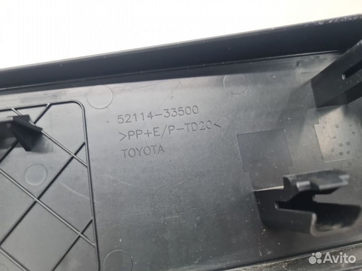 Накладка переднего бампера под номер Toyota Camry