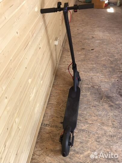 Электросамокат xiaomi m365 pro