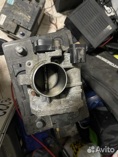 Дросельная заслонка Geely Emgrand EC7