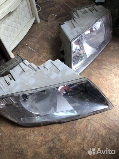 Фары Skoda Octavia A5