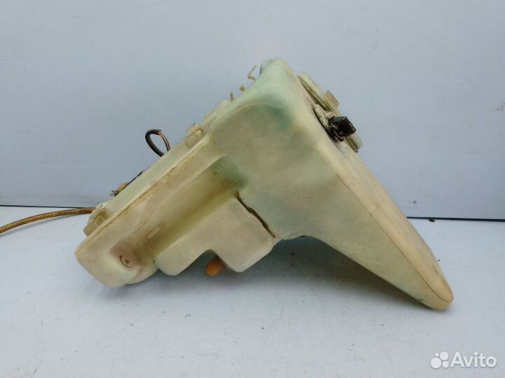 Бачок стеклоомывателя Mercedes-Benz C-Class W202