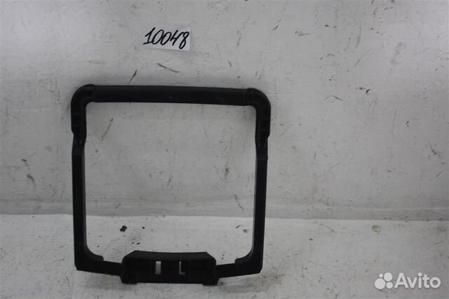 Кронштейн плафона потолка Nissan X-Trail T32