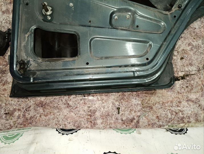 Дверь задняя правая на ваз 2114