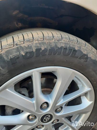 Pirelli Carrier 255/60 R16