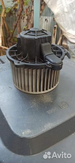 Моторчик отопителя Хундай Акцент